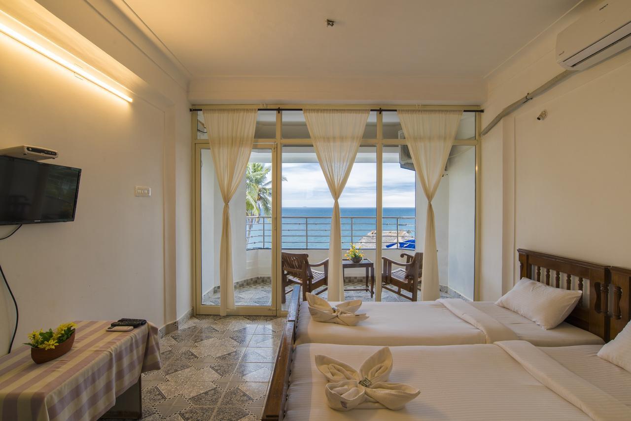 Surya Beach Resort Kovalam Dış mekan fotoğraf