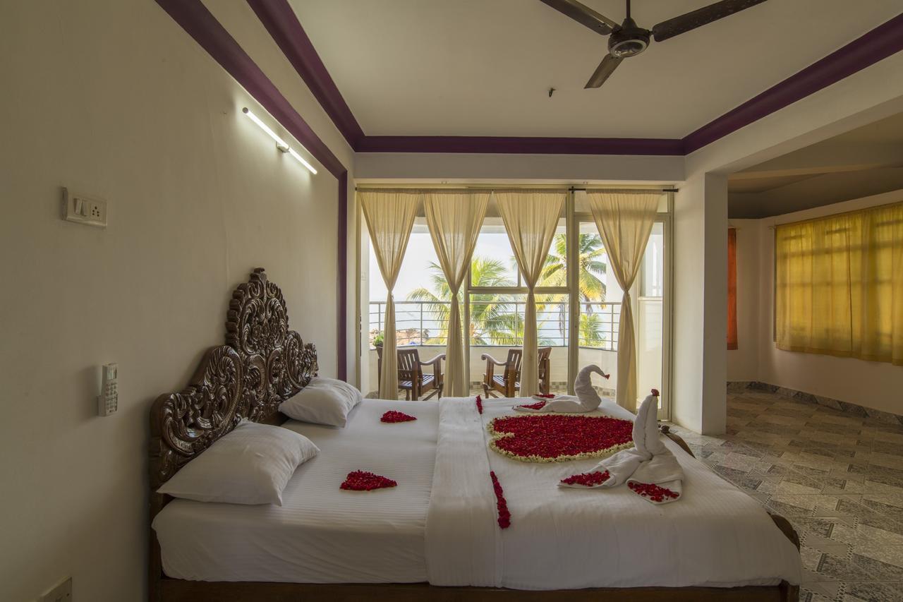 Surya Beach Resort Kovalam Dış mekan fotoğraf