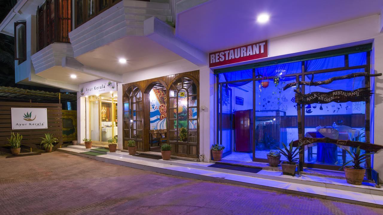 Surya Beach Resort Kovalam Dış mekan fotoğraf